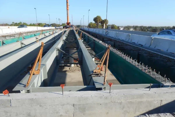 Veterans Expressway